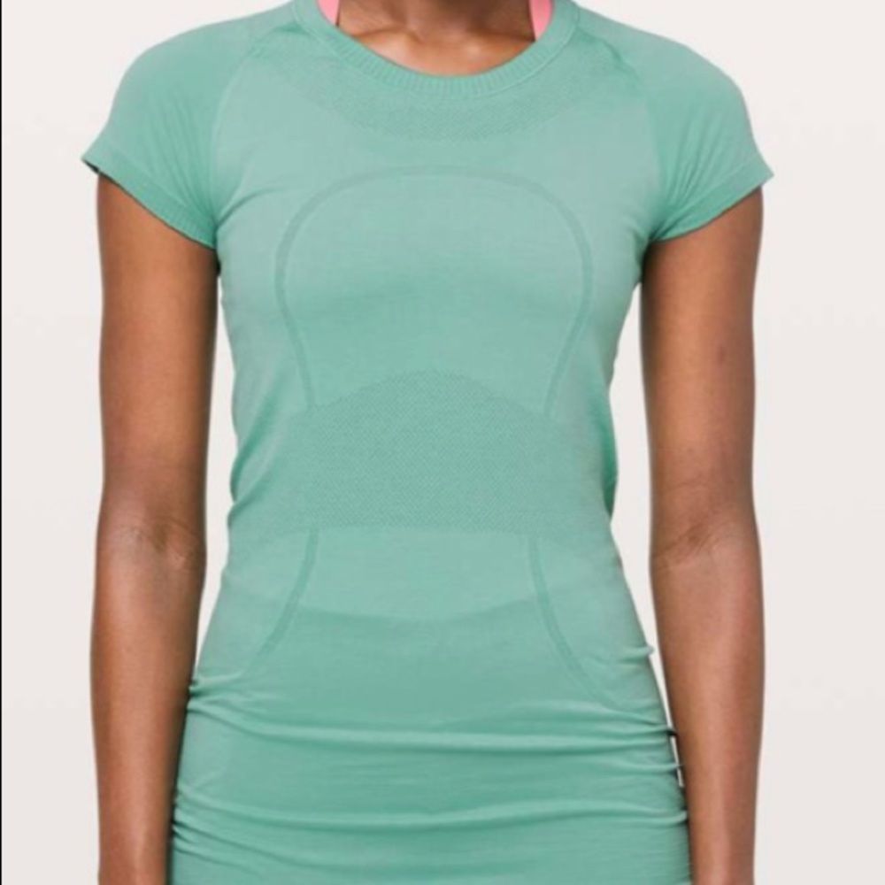 Lululemon Swiftly Tech